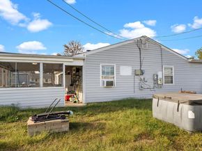 24 Chestnut Lane, Levittown PA 19055