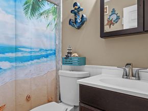 24 Chestnut Lane, Levittown PA 19055