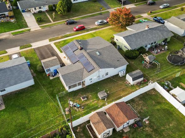 24 Chestnut Lane, Levittown PA 19055