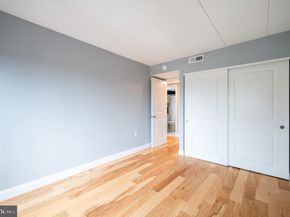 110 Roberts Lane 301, Alexandria VA 22314