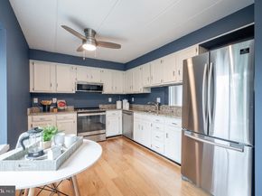 110 Roberts Lane 301, Alexandria VA 22314