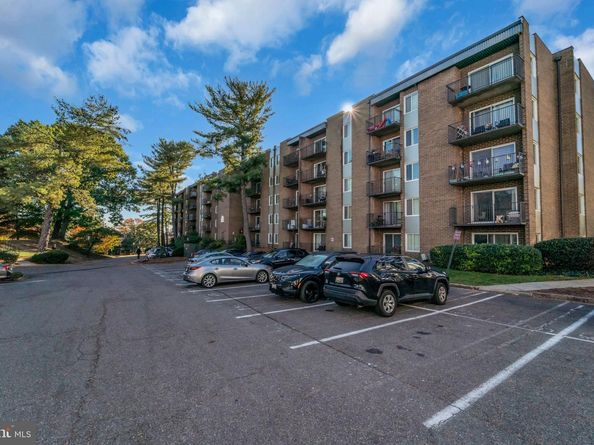 60 S Van Dorn Street 314, Alexandria VA 22304