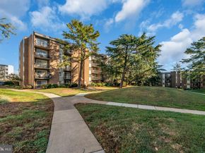 60 S Van Dorn Street 314, Alexandria VA 22304