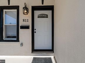811 W Fisher Avenue, Philadelphia PA 19141