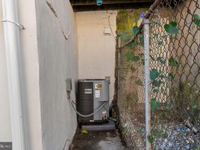 811 W Fisher Avenue, Philadelphia PA 19141