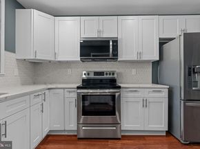 811 W Fisher Avenue, Philadelphia PA 19141