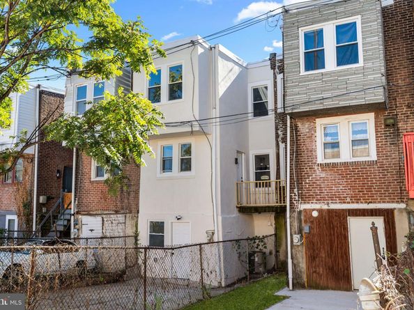811 W Fisher Avenue, Philadelphia PA 19141