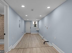811 W Fisher Avenue, Philadelphia PA 19141