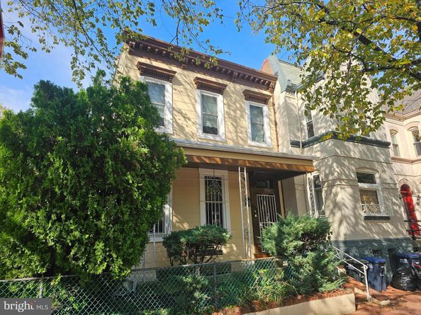 351 11TH Street SE, Washington DC 20003