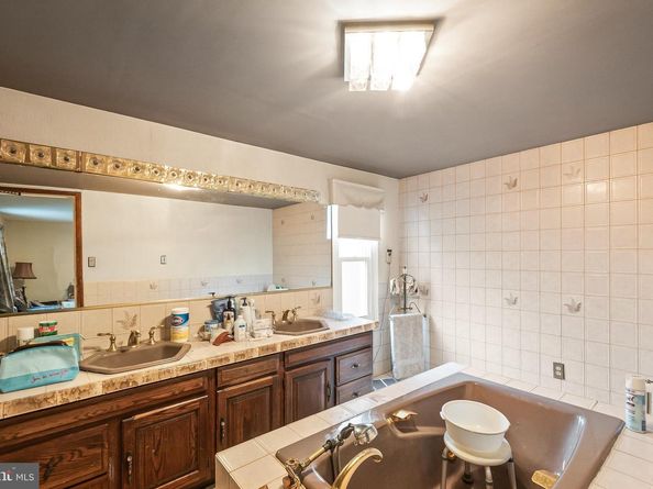 351 11TH Street SE, Washington DC 20003