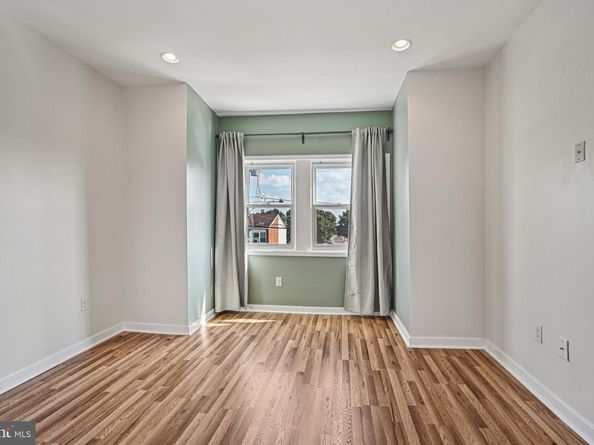 137 W Porter Street, Philadelphia PA 19148