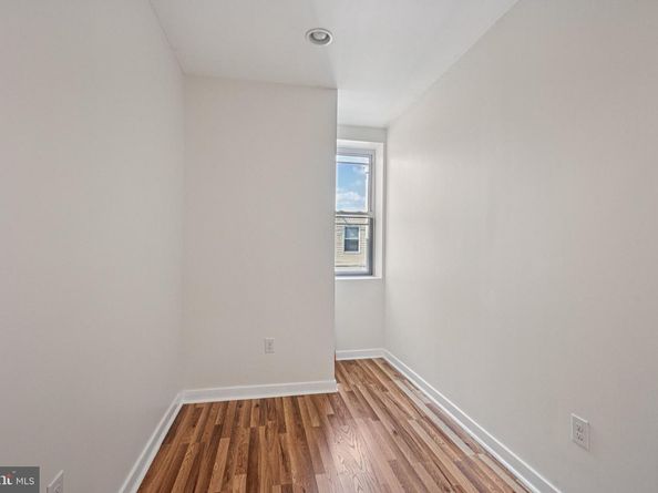 137 W Porter Street, Philadelphia PA 19148