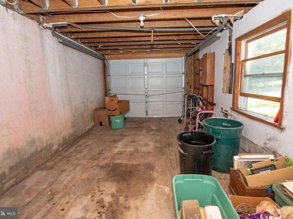 4145 Thistlewood Road, Hatboro PA 19040