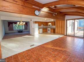 4145 Thistlewood Road, Hatboro PA 19040