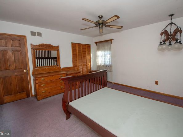4145 Thistlewood Road, Hatboro PA 19040