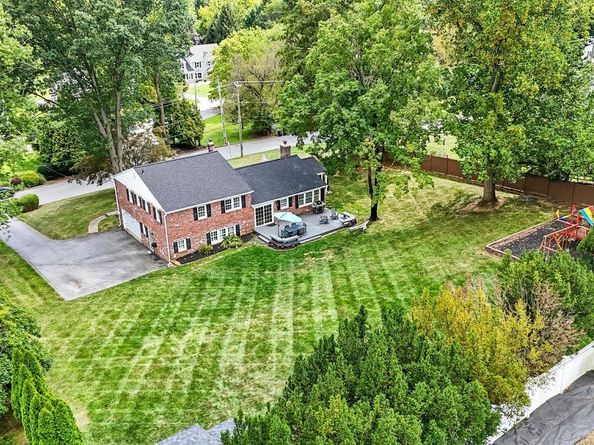 481 Red Coat Lane, Wayne PA 19087