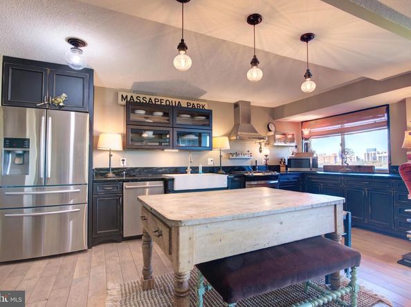 2500 N Van Dorn Street 801, Alexandria VA 22302
