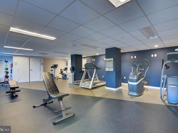 2500 N Van Dorn Street 801, Alexandria VA 22302
