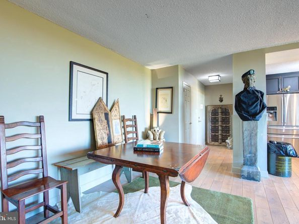 2500 N Van Dorn Street 801, Alexandria VA 22302