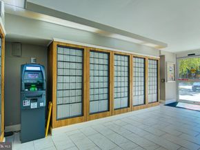 2500 N Van Dorn Street 801, Alexandria VA 22302