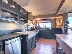 2500 N Van Dorn Street 801, Alexandria VA 22302