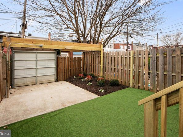 325 14TH Place NE, Washington DC 20002