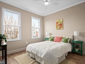 325 14TH Place NE, Washington DC 20002