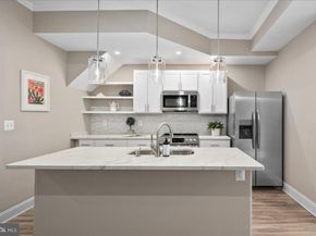 325 14TH Place NE, Washington DC 20002