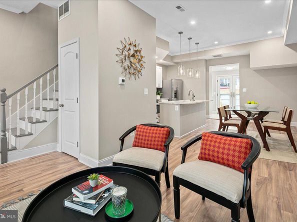 325 14TH Place NE, Washington DC 20002