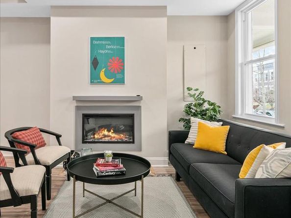 325 14TH Place NE, Washington DC 20002