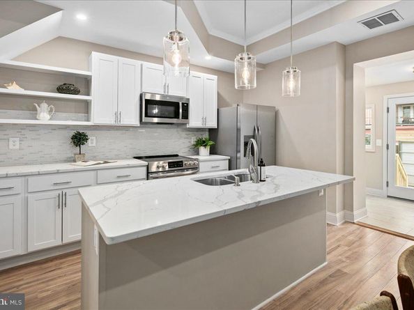 325 14TH Place NE, Washington DC 20002