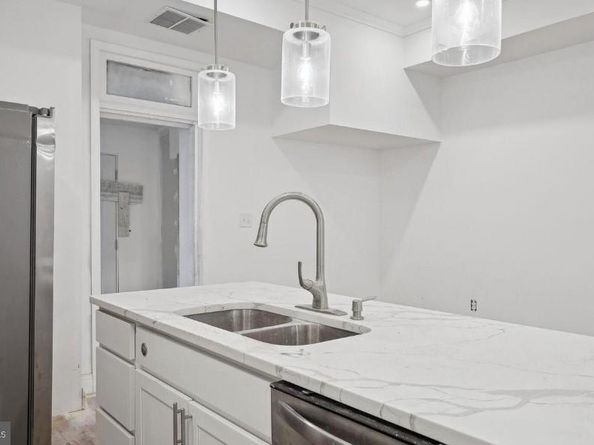 325 14TH Place NE, Washington DC 20002