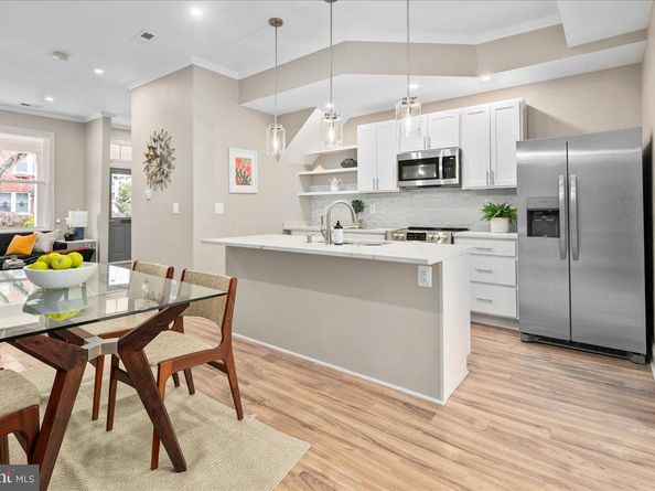 325 14TH Place NE, Washington DC 20002