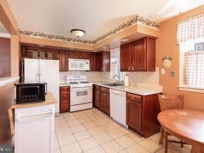 1200 Stanwood Street, Philadelphia PA 19111