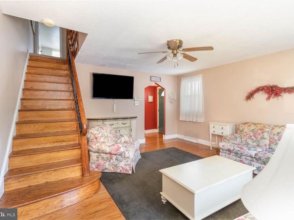 1200 Stanwood Street, Philadelphia PA 19111