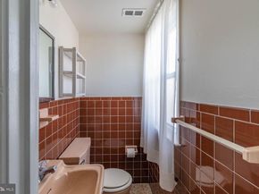 1200 Stanwood Street, Philadelphia PA 19111