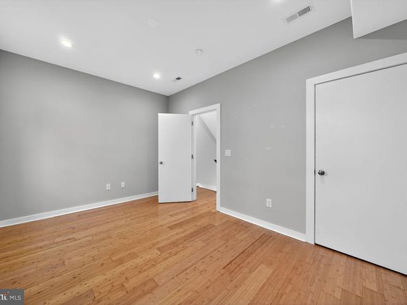 1518 S 25TH Street, Philadelphia PA 19146