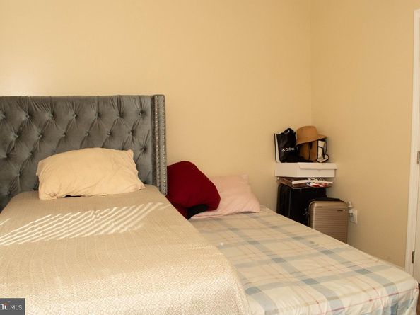 5513 Linmore Avenue, Philadelphia PA 19143