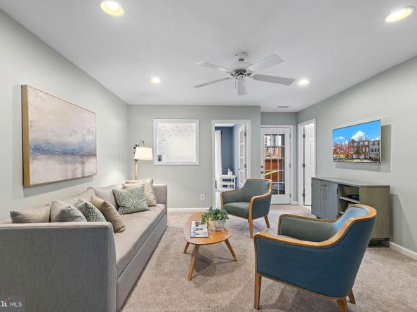 6311 Burgundy Leaf Lane, Alexandria VA 22312