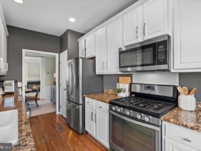 6311 Burgundy Leaf Lane, Alexandria VA 22312