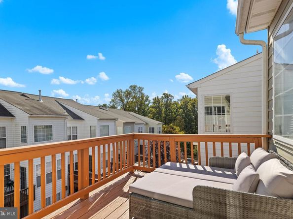 6311 Burgundy Leaf Lane, Alexandria VA 22312