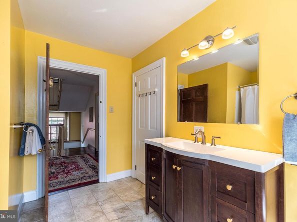 1425 E Welsh Road, Ambler PA 19002