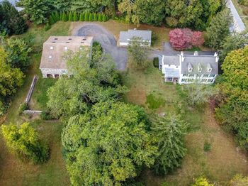 1425 E Welsh Road