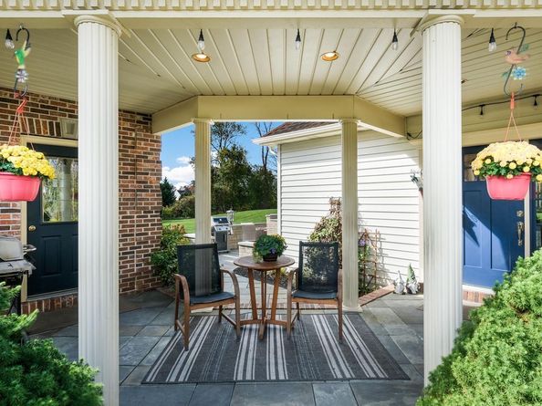 6 Breckenridge Drive, Ivyland PA 18974