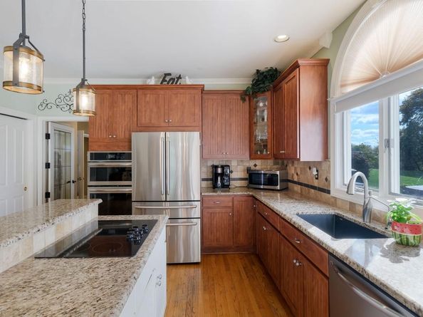 6 Breckenridge Drive, Ivyland PA 18974