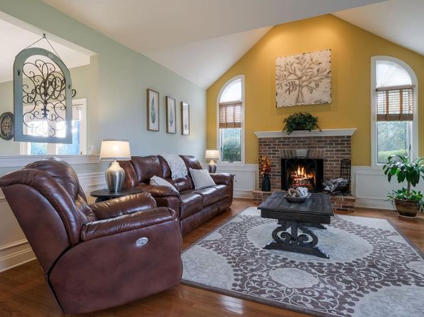 6 Breckenridge Drive, Ivyland PA 18974