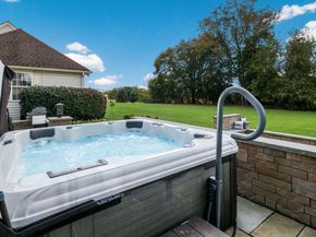 6 Breckenridge Drive, Ivyland PA 18974
