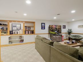 6 Breckenridge Drive, Ivyland PA 18974