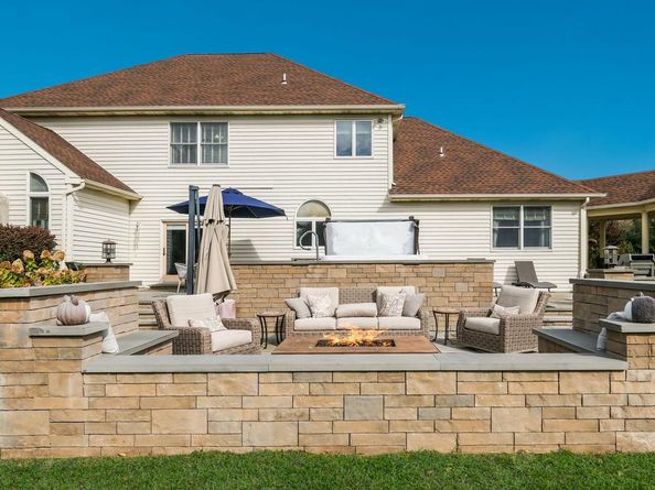 6 Breckenridge Drive, Ivyland PA 18974