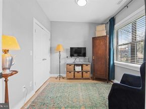 833 19TH Street NE 3, Washington DC 20002